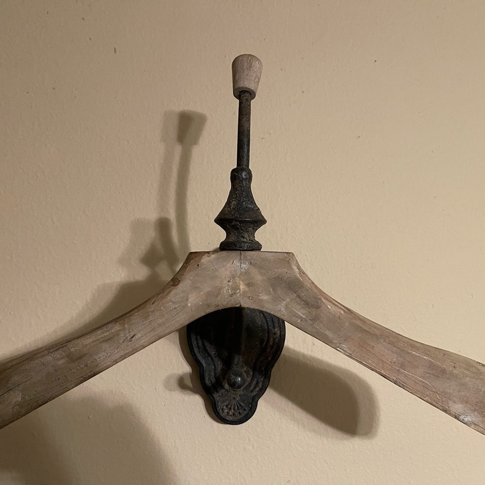 Shabby chic wooden hanger.